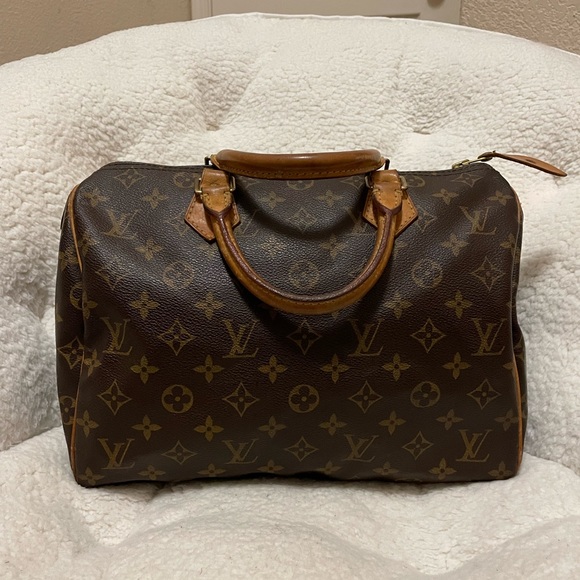 Louis Vuitton Speedy 30
